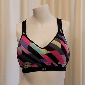 VSX Incredible Sports Bra - multi stripe